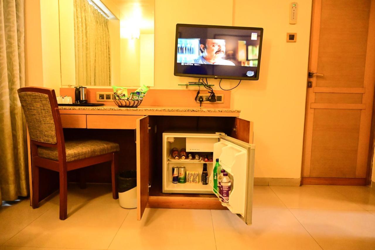 Hotel Deccan Royaale, Shivajinagar ปูเน่ ภายนอก รูปภาพ