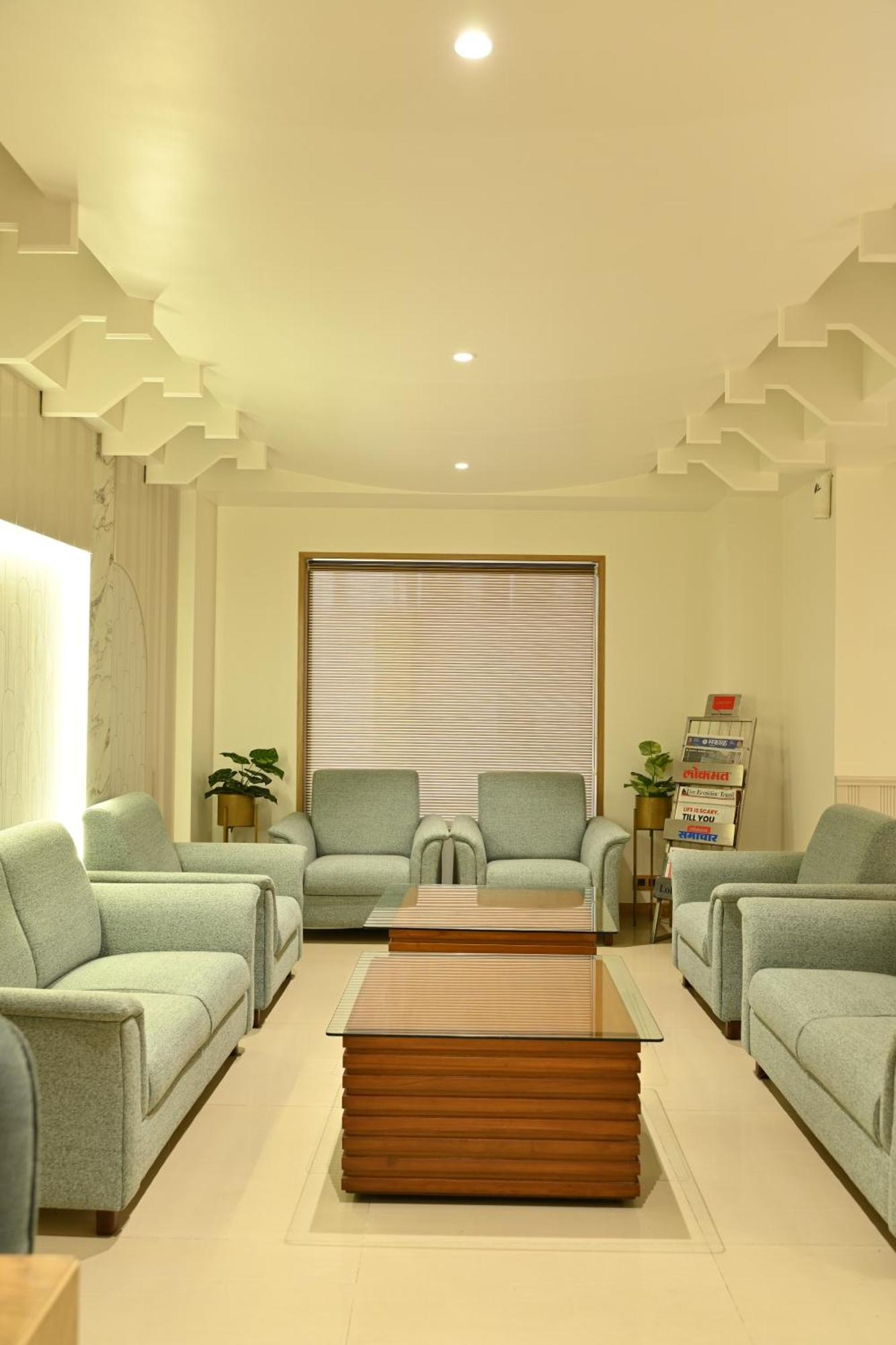 Hotel Deccan Royaale, Shivajinagar ปูเน่ ภายนอก รูปภาพ