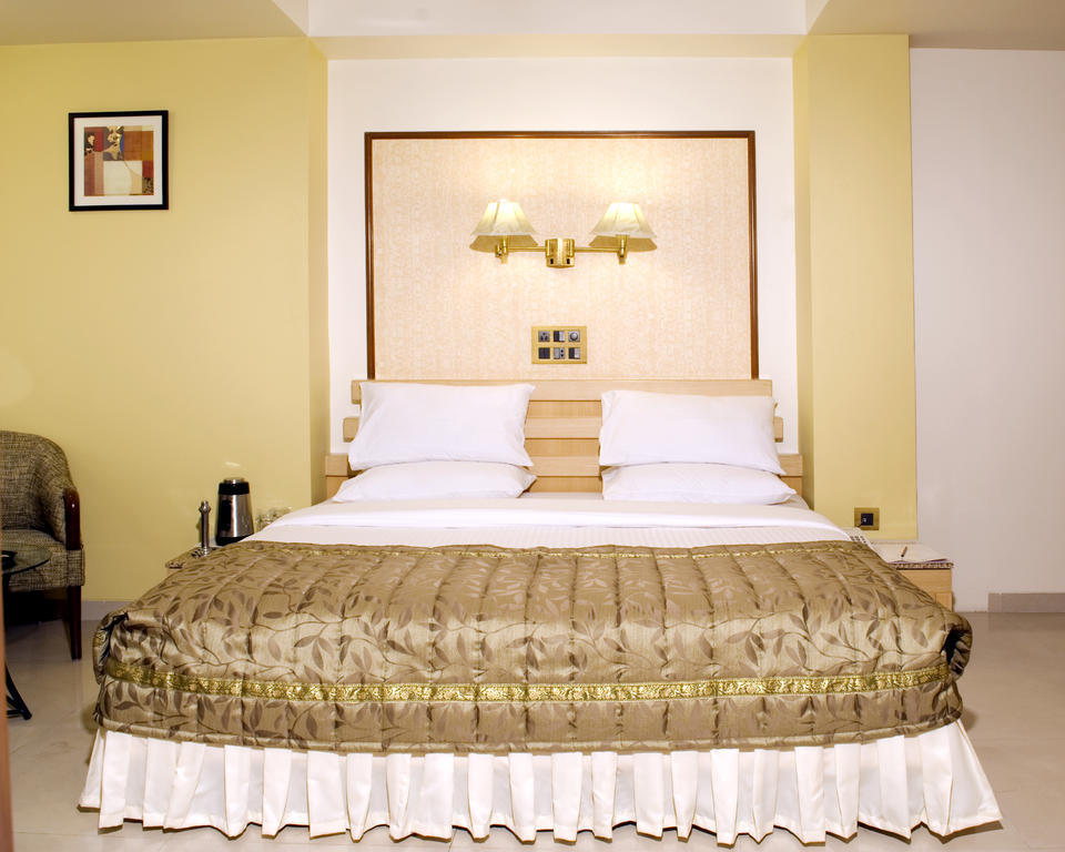 Hotel Deccan Royaale, Shivajinagar ปูเน่ ห้อง รูปภาพ